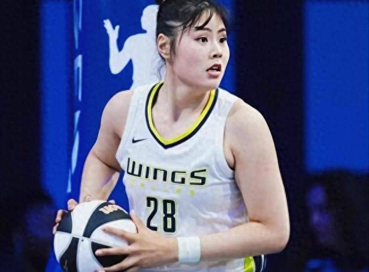 企鹅体育-包含手感不佳！李月汝7中1得4分4篮板WNBA飞翼不敌王牌的词条